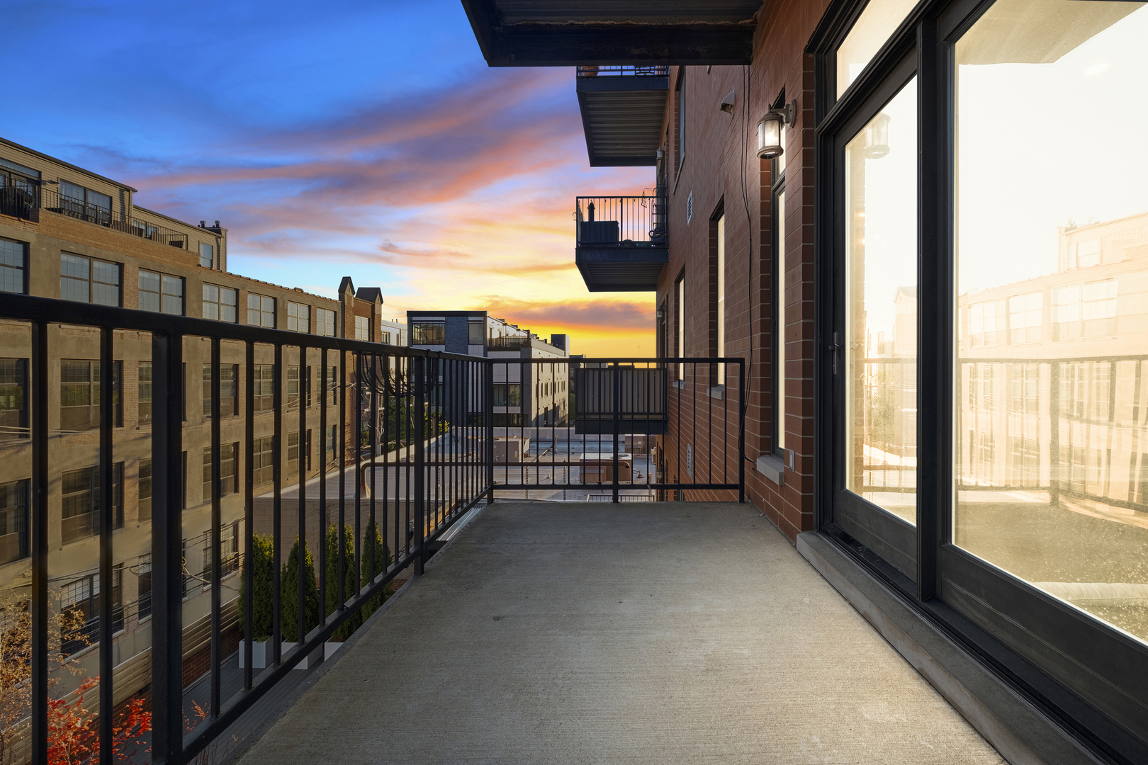 1355 W WASHINGTON Boulevard #4D, Chicago, IL 60607