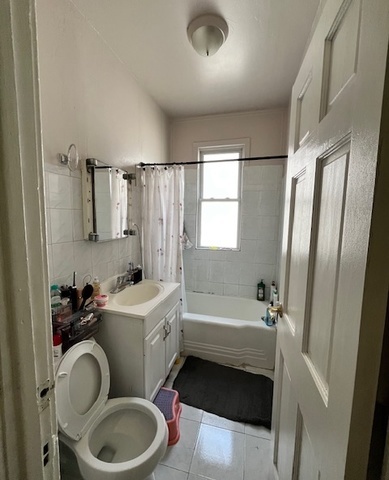 4160 W Eddy Street, Chicago, IL 60641
