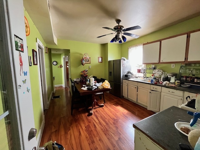 4160 W Eddy Street, Chicago, IL 60641
