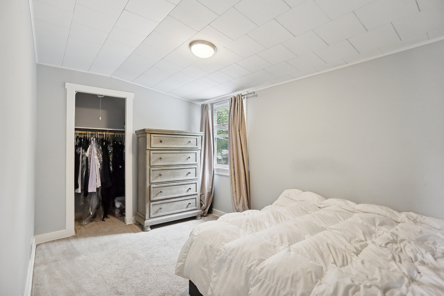 10632 S Hamlin Avenue, Chicago, IL 60655