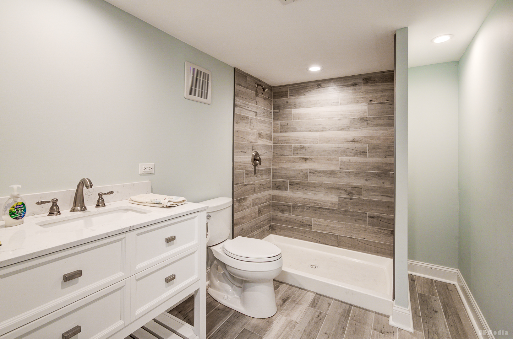 18011 Breckenridge Boulevard, Orland Park, IL 60467