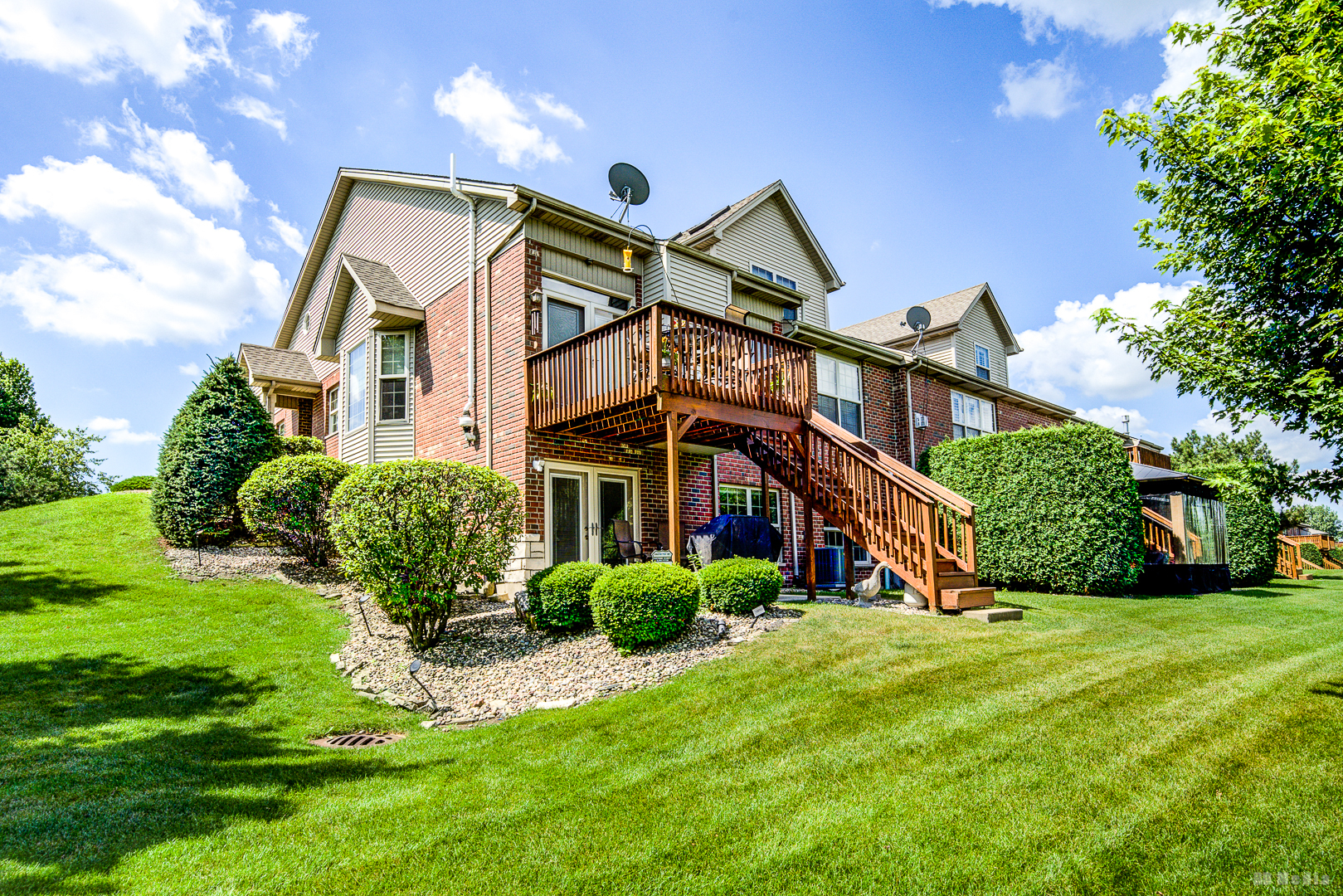 18011 Breckenridge Boulevard, Orland Park, IL 60467
