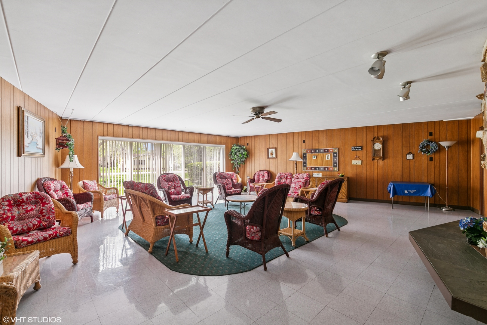 940 Holbrook Road #34C, Homewood, IL 60430