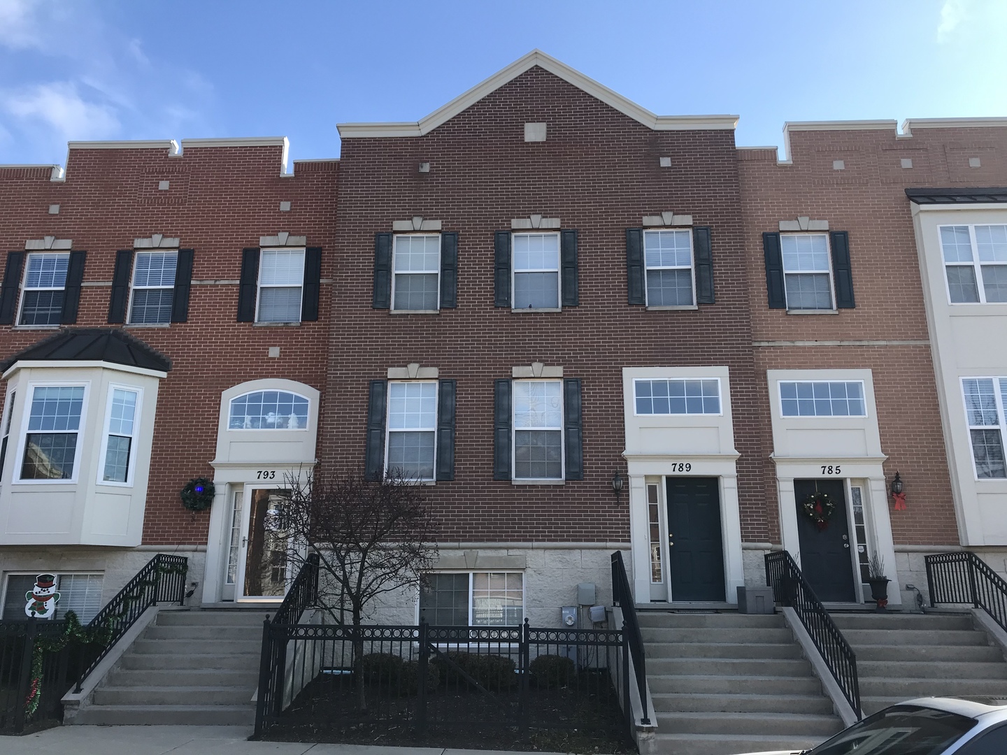 789 STATION Boulevard, Aurora, IL 60504
