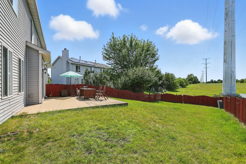 2260 Rebecca Circle, Montgomery, IL 60538
