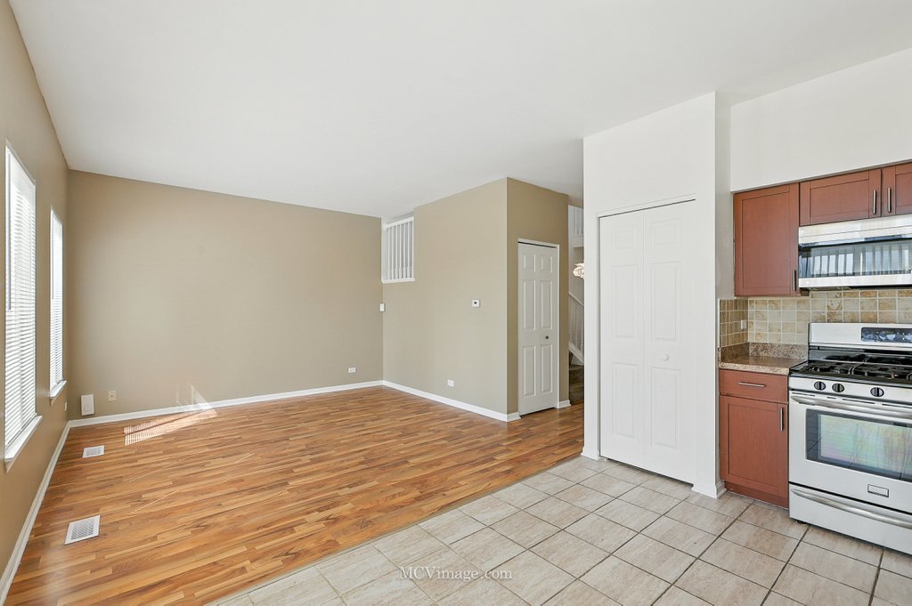 2260 Rebecca Circle, Montgomery, IL 60538