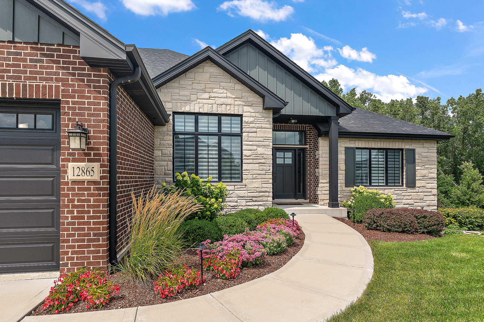 12865 Belmont Parkway, Lemont, IL 60439