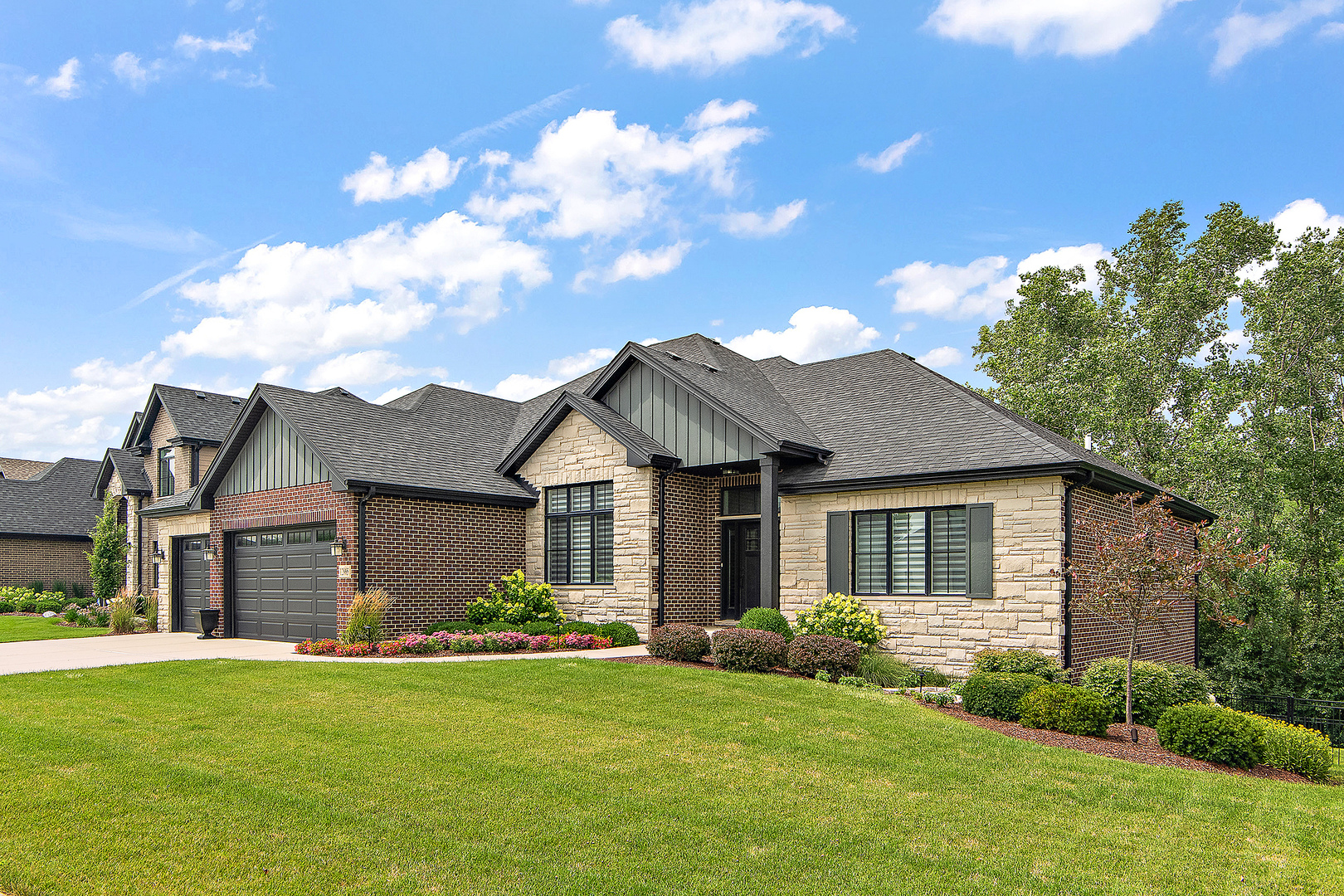 12865 Belmont Parkway, Lemont, IL 60439