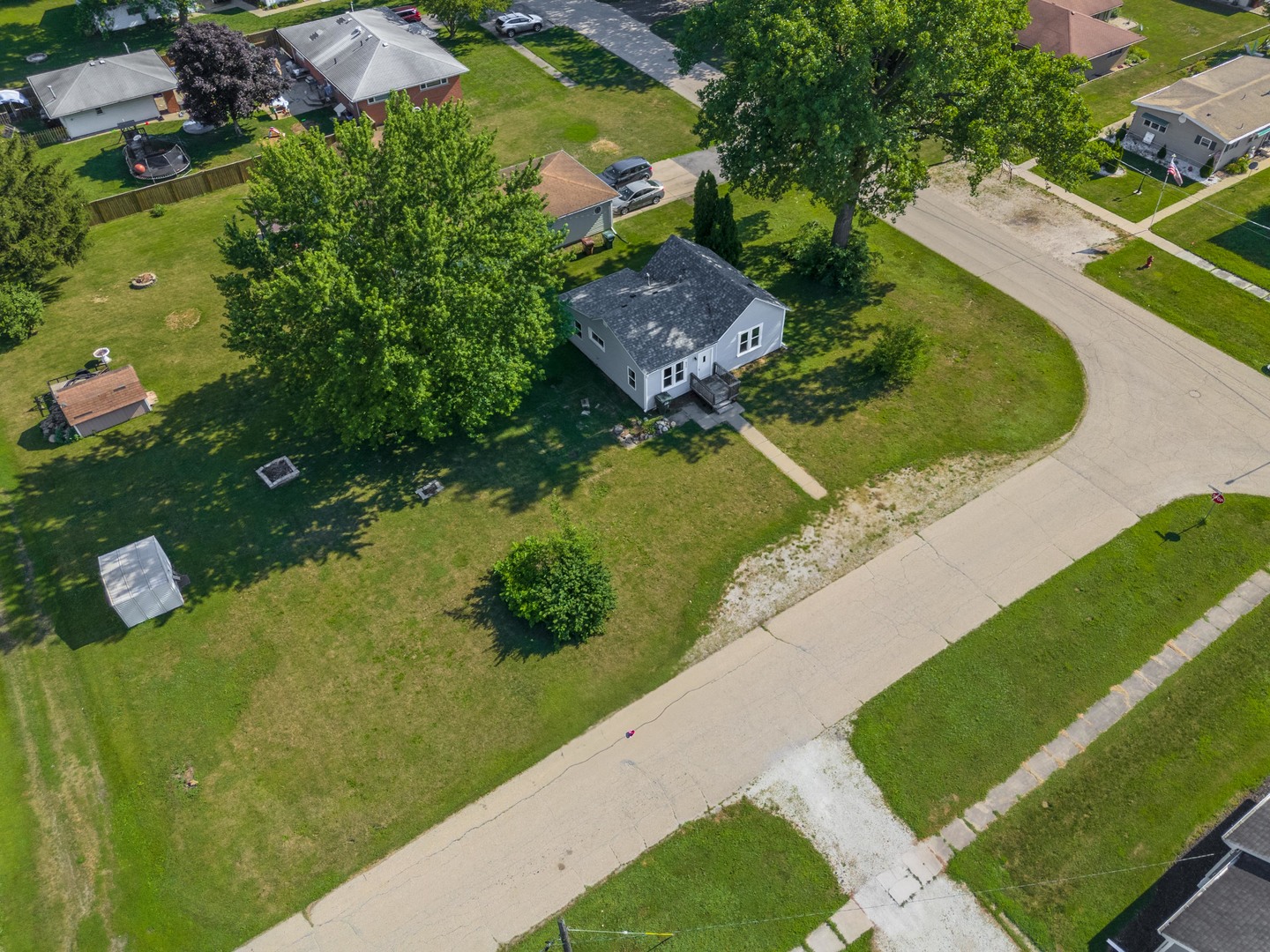 411 E Mazon Street, Gardner, IL 60424