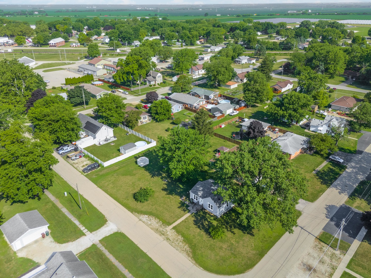 411 E Mazon Street, Gardner, IL 60424