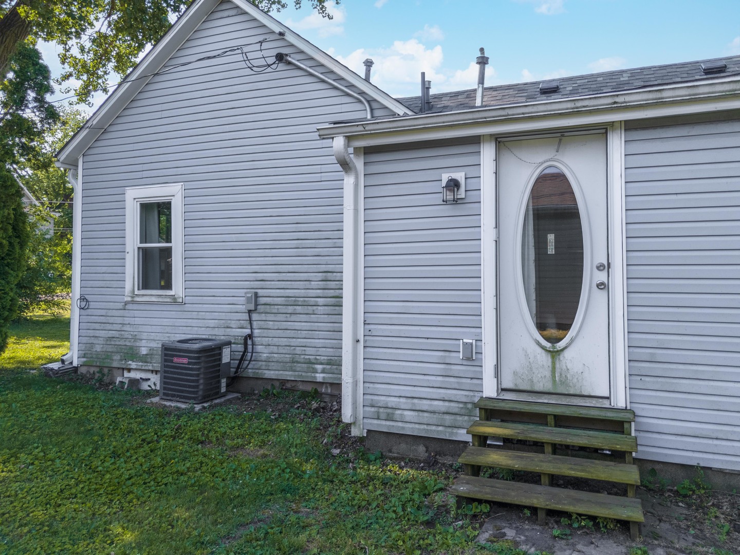 411 E Mazon Street, Gardner, IL 60424