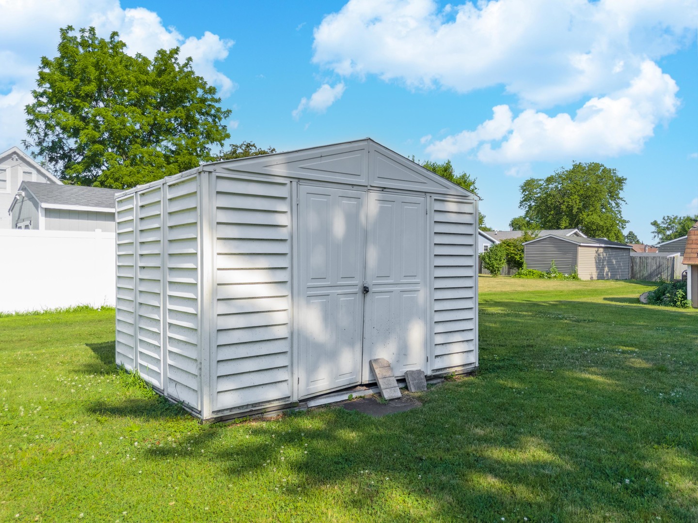 411 E Mazon Street, Gardner, IL 60424