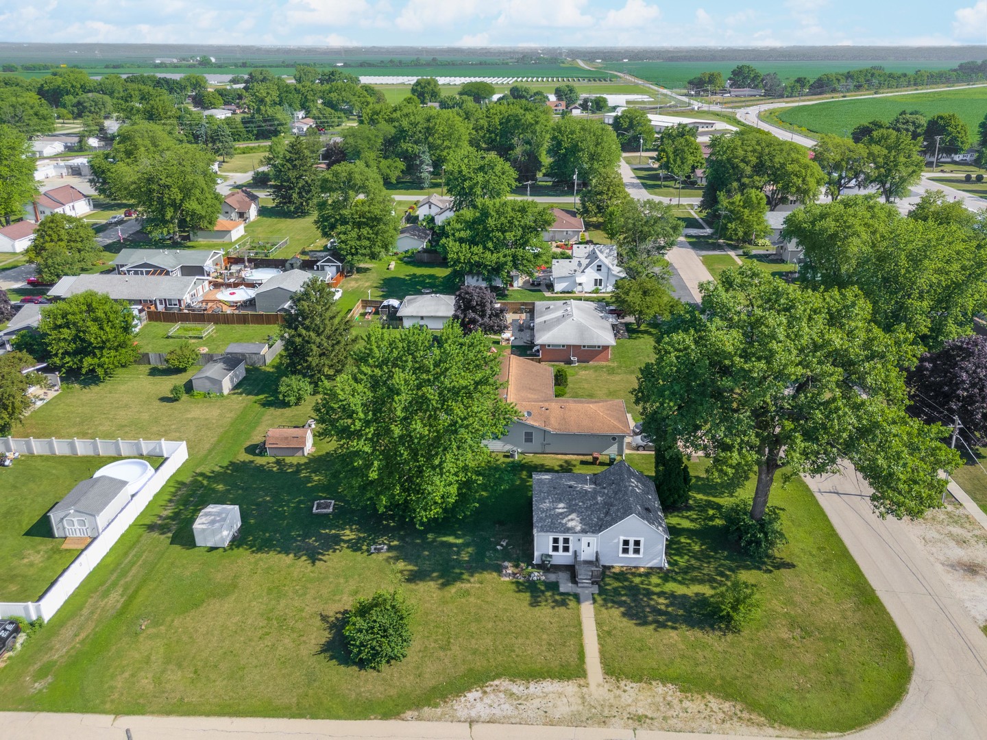 411 E Mazon Street, Gardner, IL 60424