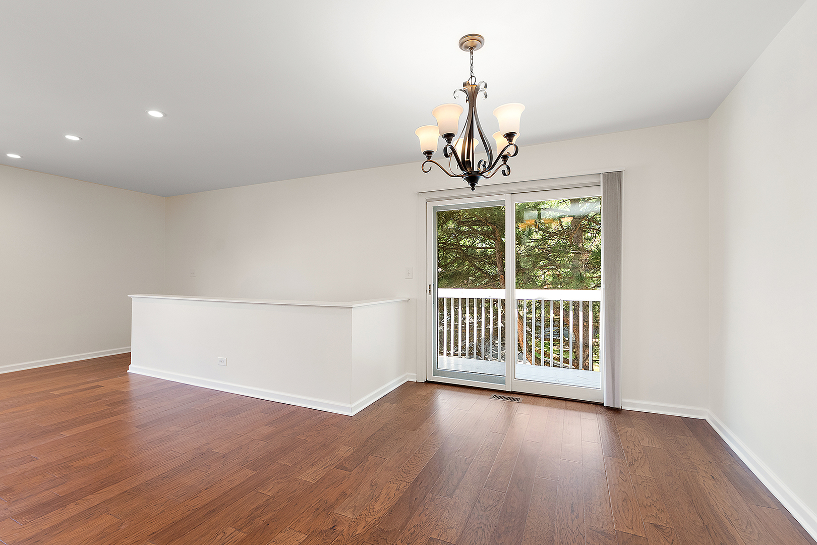 2725 Weeping Willow Drive #D, Lisle, IL 60532