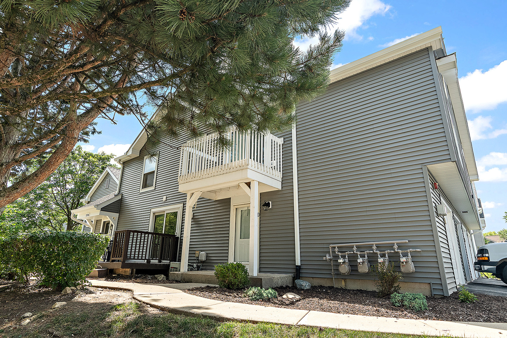 2725 Weeping Willow Drive #D, Lisle, IL 60532