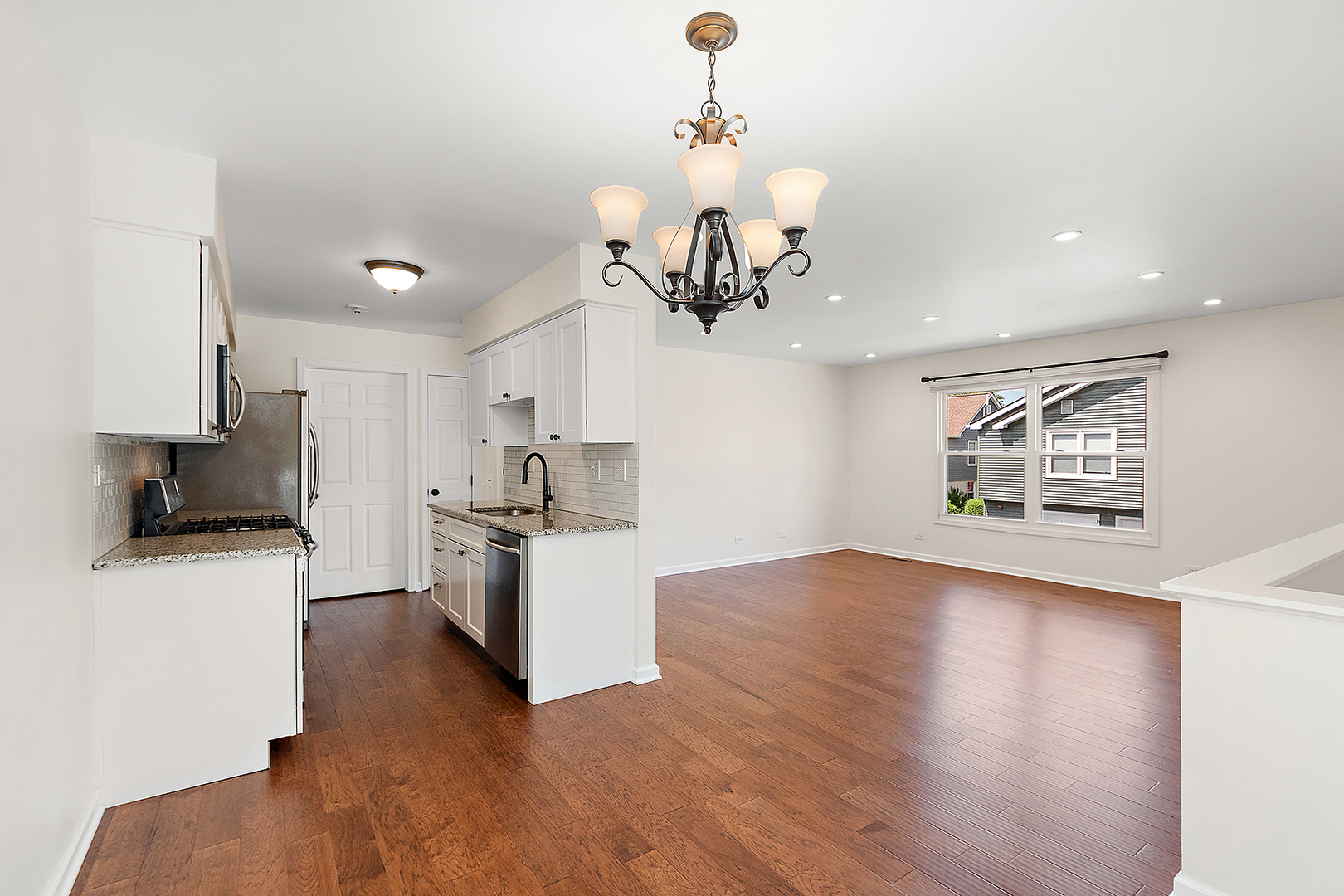 2725 Weeping Willow Drive #D, Lisle, IL 60532