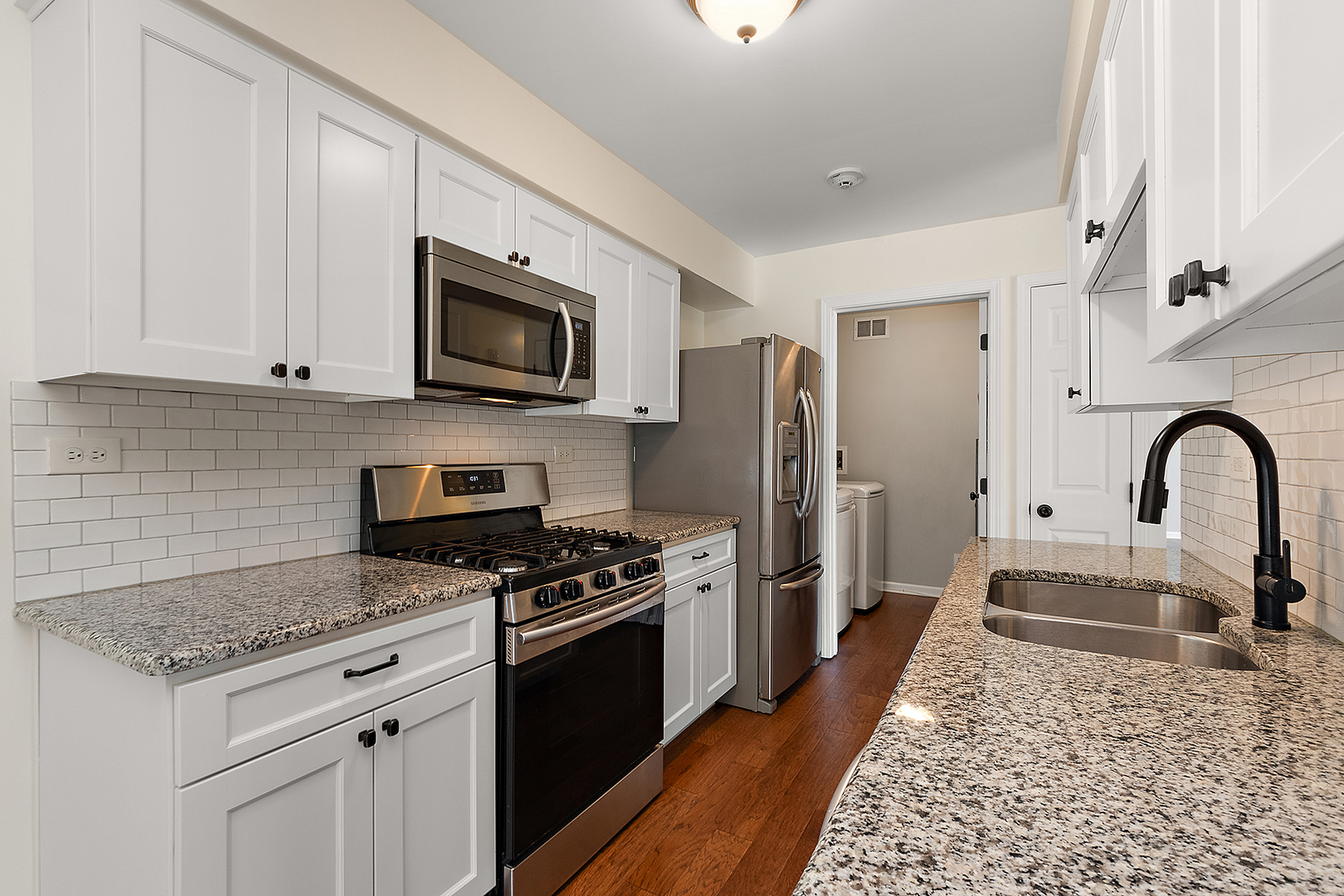 2725 Weeping Willow Drive #D, Lisle, IL 60532