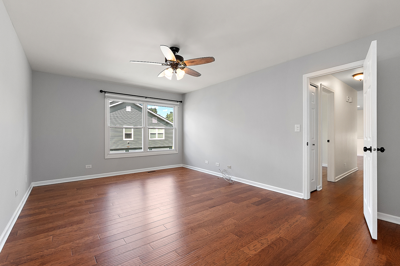 2725 Weeping Willow Drive #D, Lisle, IL 60532