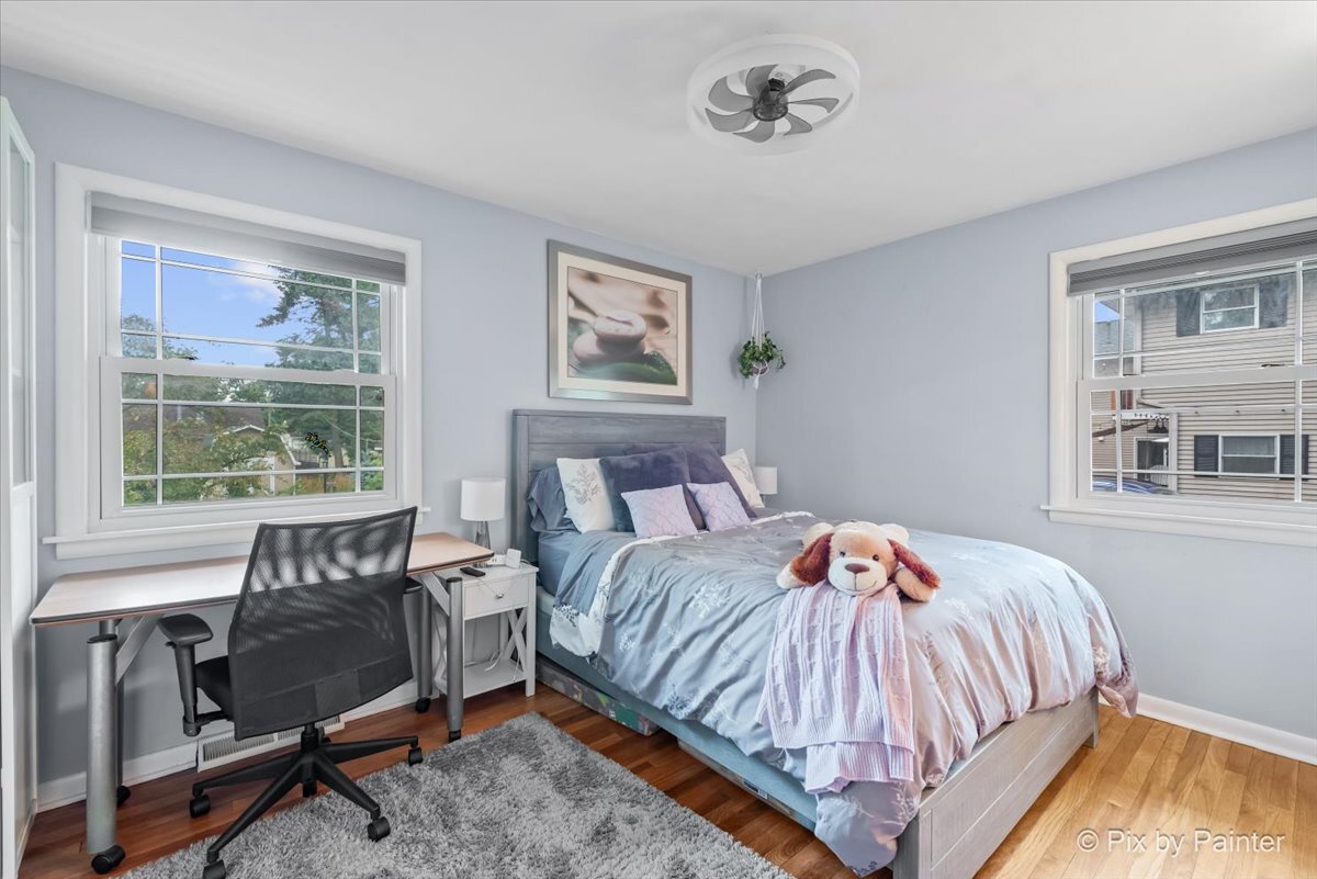 28w705 Rogers Avenue, Warrenville, IL 60555