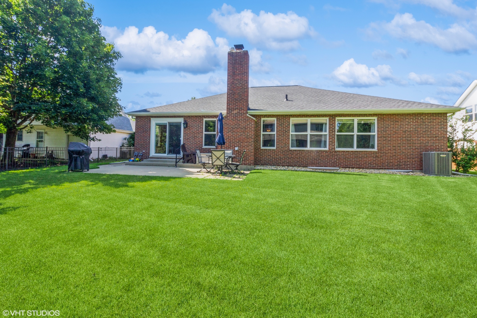 25250 Jacob Fry Drive, Plainfield, IL 60585
