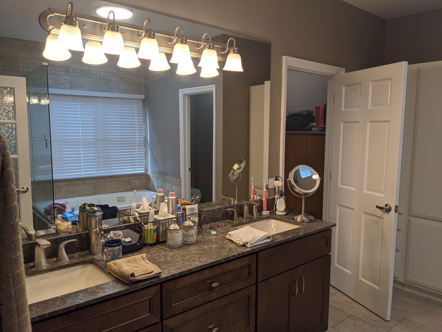 2835 RESERVE Court, Aurora, IL 60502