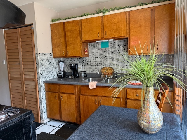 3213 Woodworth Place, Hazel Crest, IL 60429