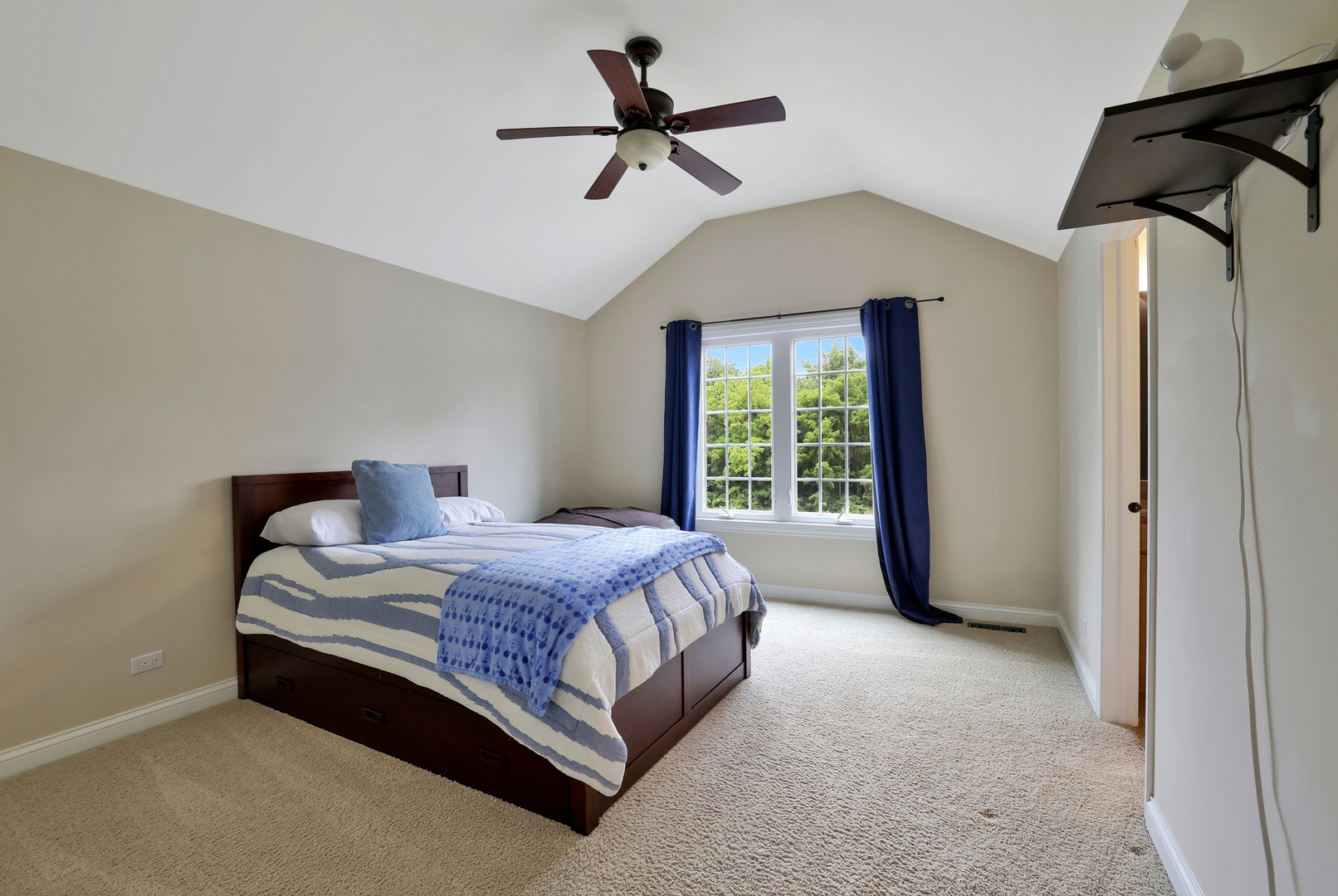 18013 Saint Andrews Drive, Marengo, IL 60152