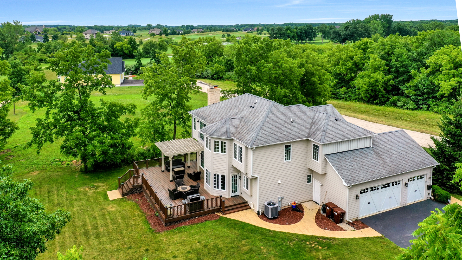 18013 Saint Andrews Drive, Marengo, IL 60152