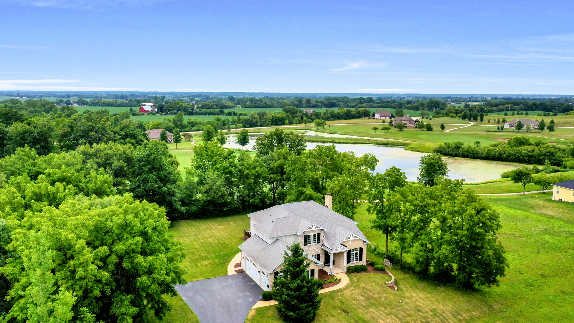 18013 Saint Andrews Drive, Marengo, IL 60152