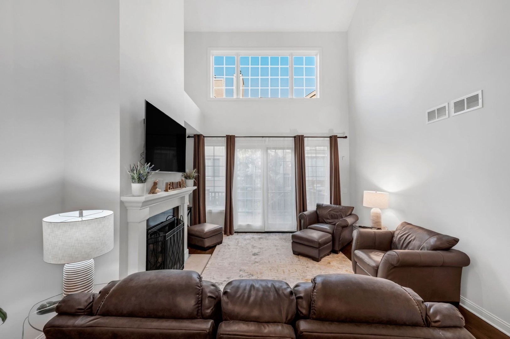 1200 E Charles Lane, Westmont, IL 60559