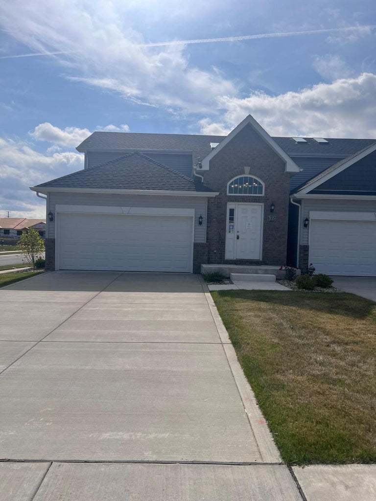 3117 W 82nd Place #53A, Merrillville, IN 46410