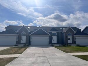 3103 W 82ND Place #52B, Merrillville, IN 46410