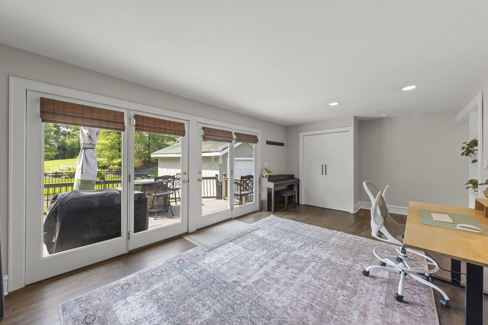 945 Summit Street, Downers Grove, IL 60515