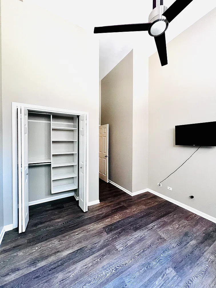 1761 W Morse Avenue #GS, Chicago, IL 60626