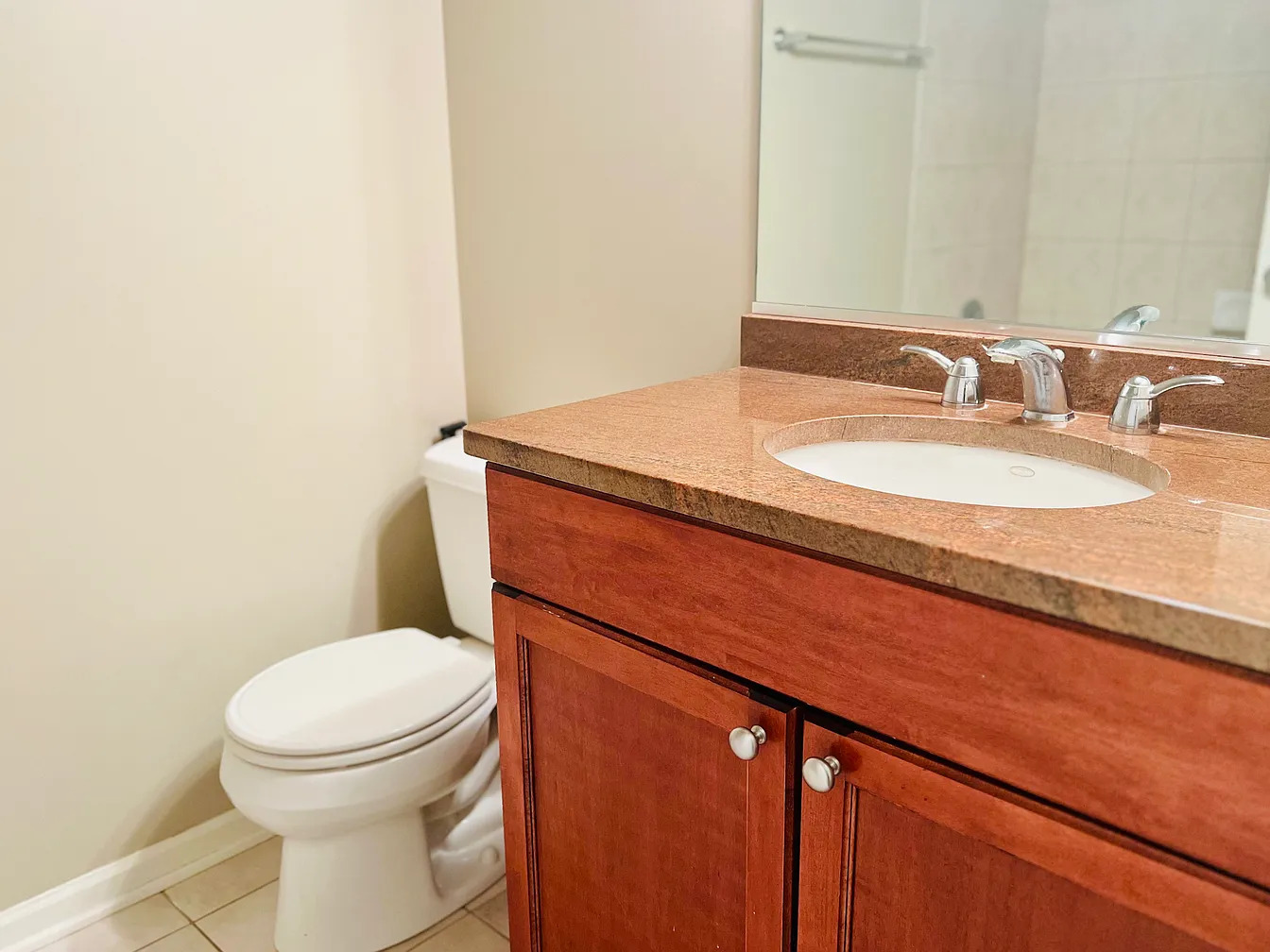 1761 W Morse Avenue #GS, Chicago, IL 60626