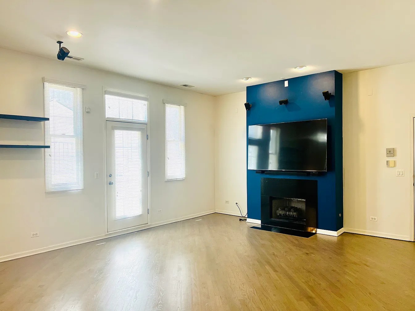 1761 W Morse Avenue #GS, Chicago, IL 60626