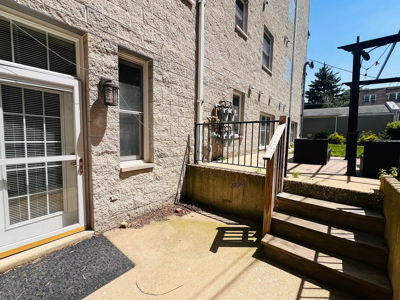 1761 W Morse Avenue #GS, Chicago, IL 60626