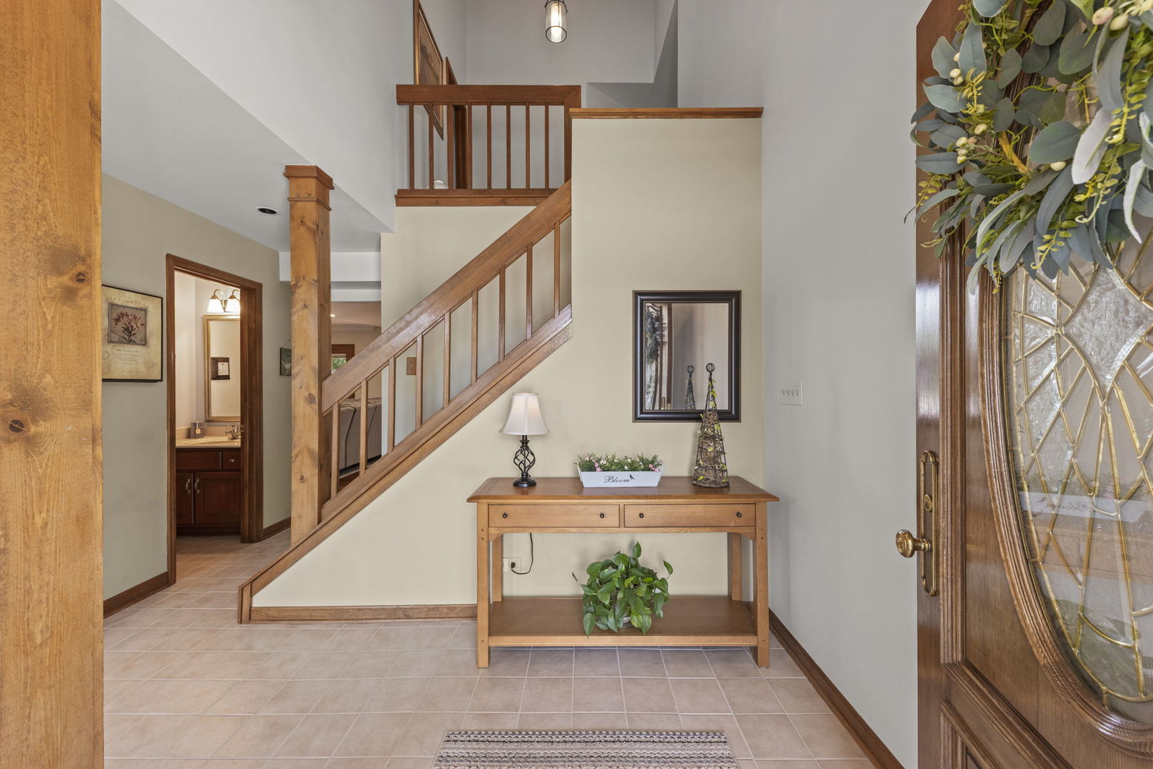 2S566 Thaddeus Circle, Glen Ellyn, IL 60137