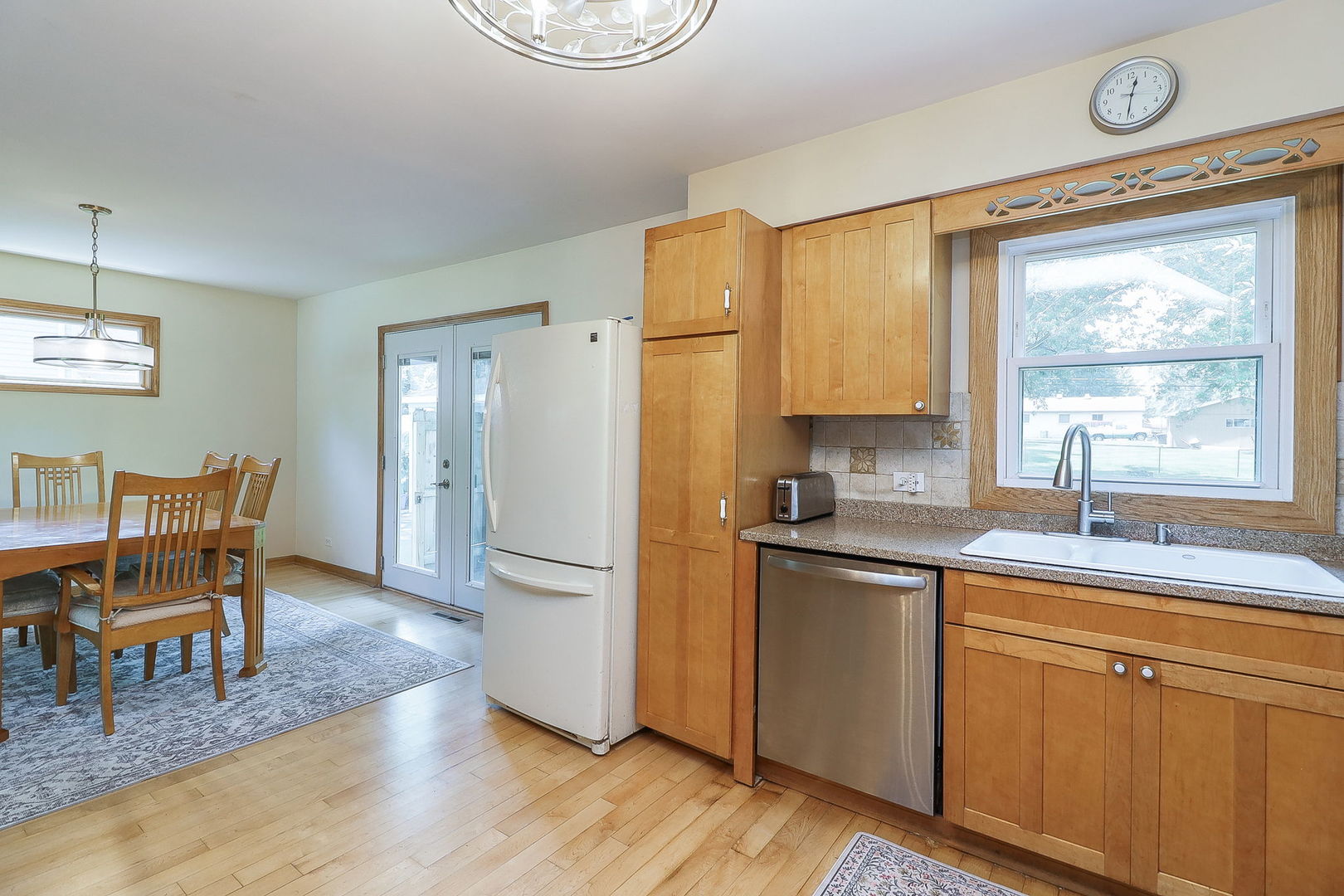 6308 Saratoga Avenue, Downers Grove, IL 60516