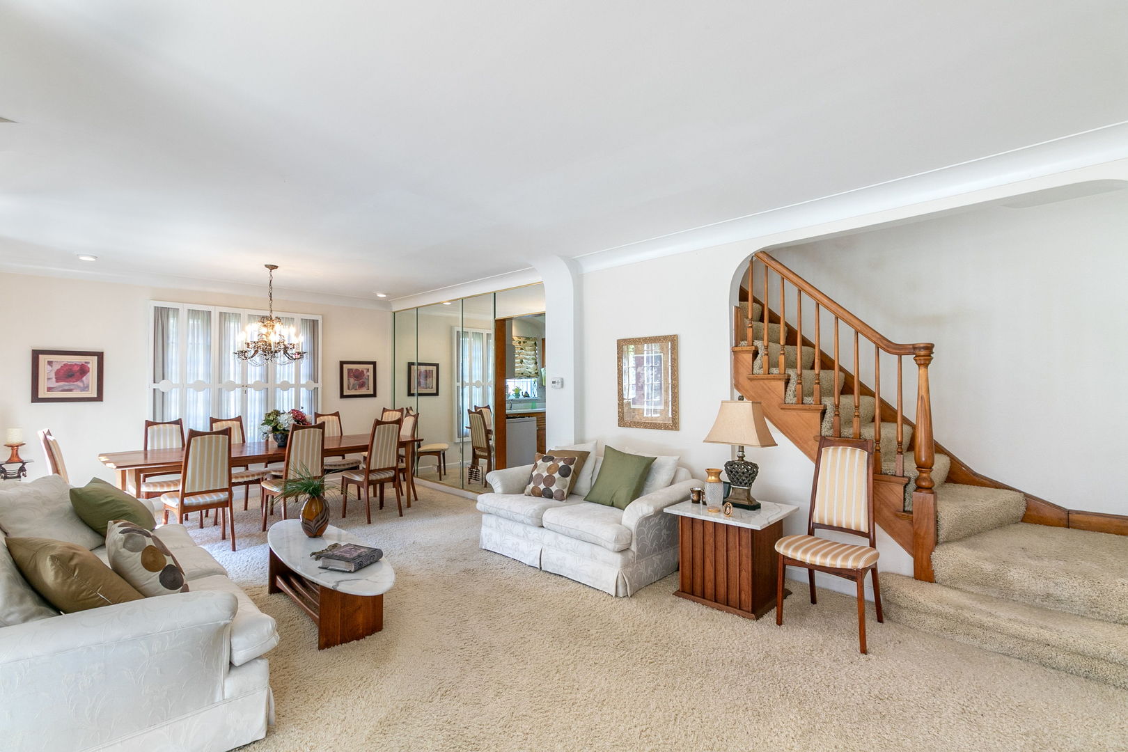 400 Selborne Road, Riverside, IL 60546