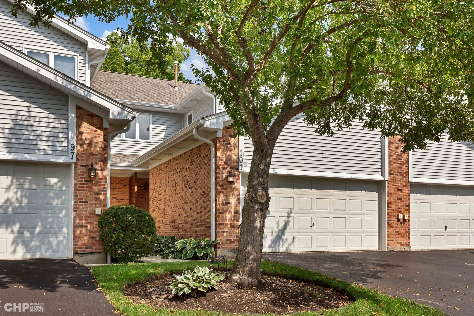 101 Charlotte Court #101, Cary, IL 60013