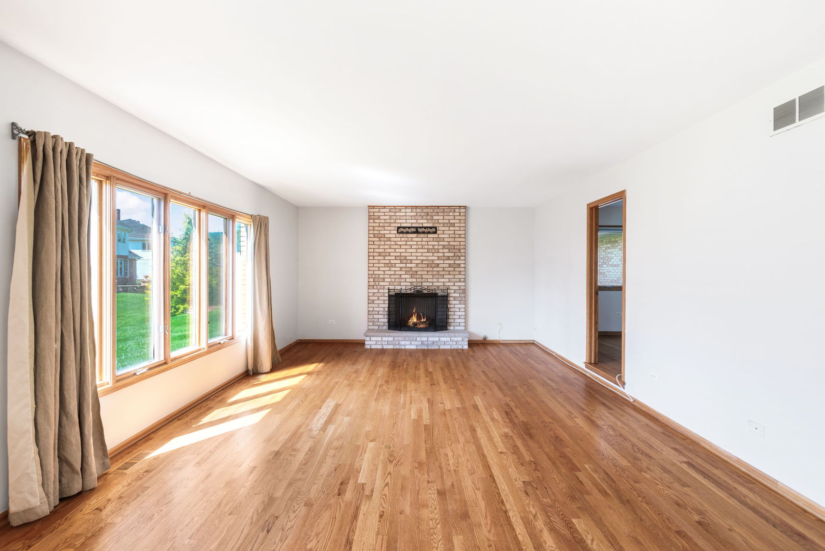 2301 Kerry Lane, Darien, IL 60561