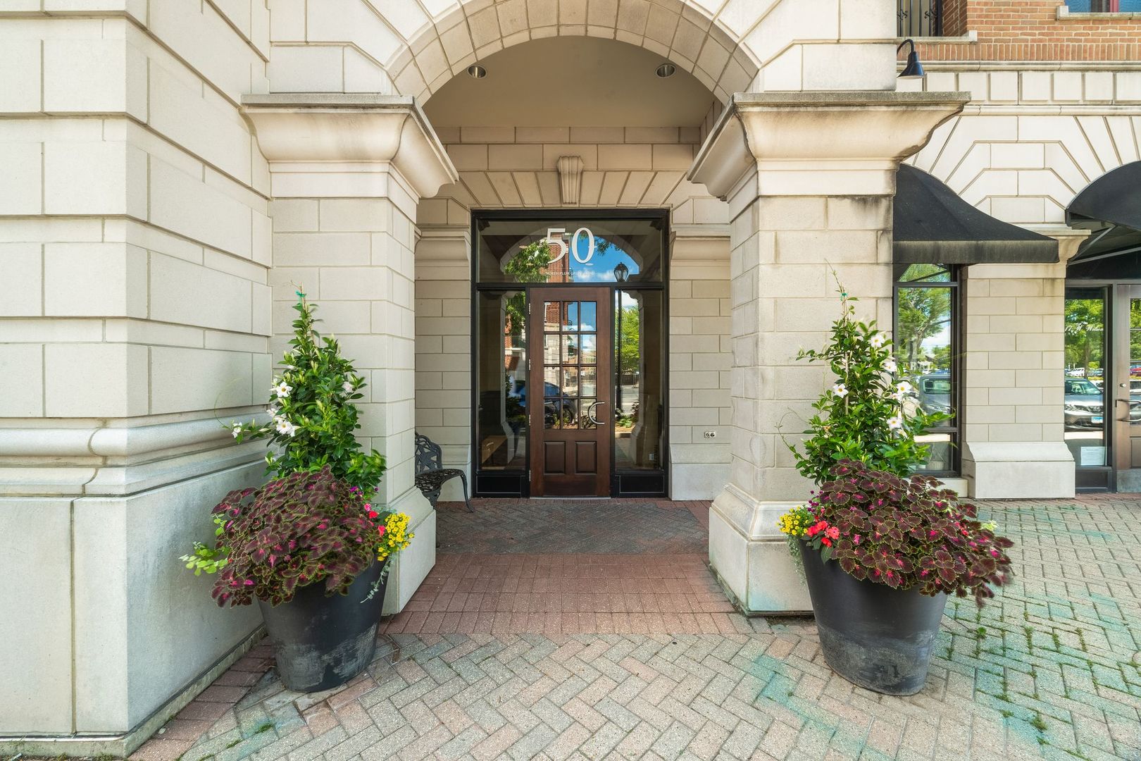 50 N Plum Grove Road #703E, Palatine, IL 60067