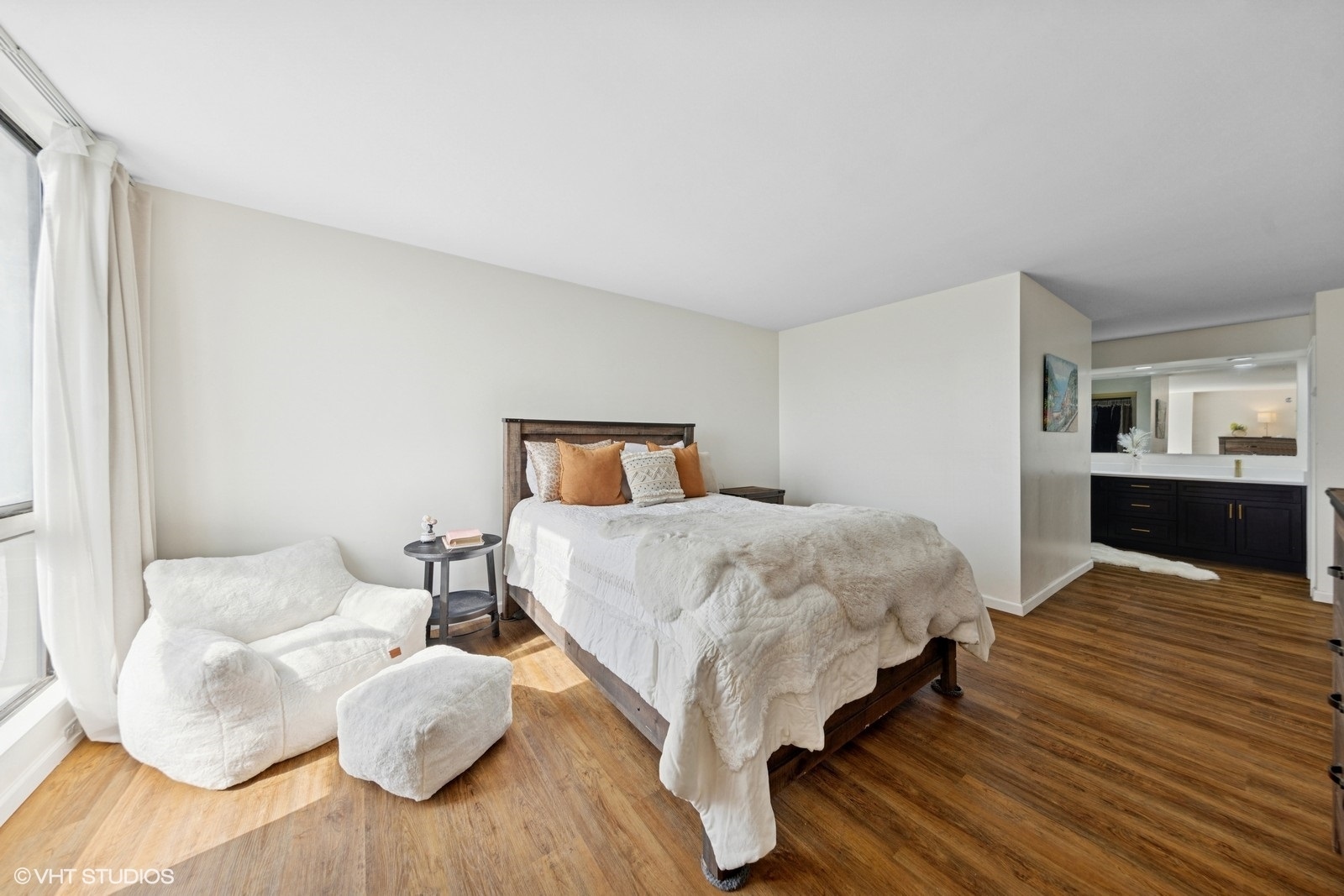 465 W Dominion Drive #709, Wood Dale, IL 60191