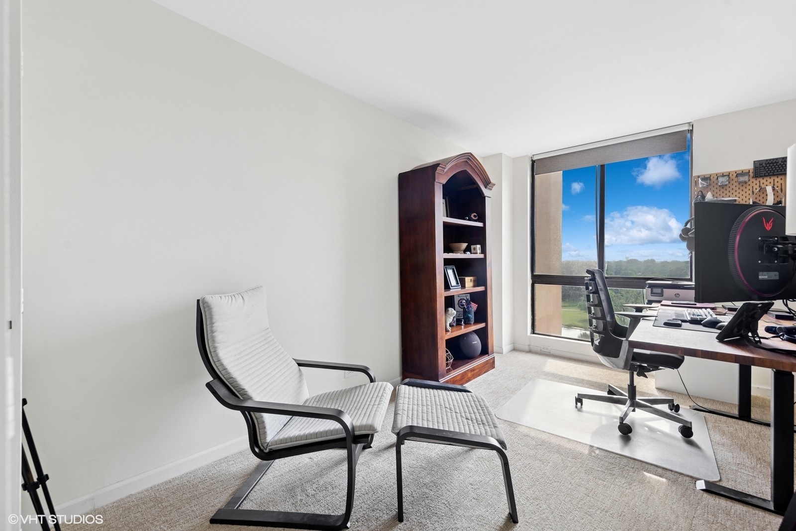465 W Dominion Drive #709, Wood Dale, IL 60191