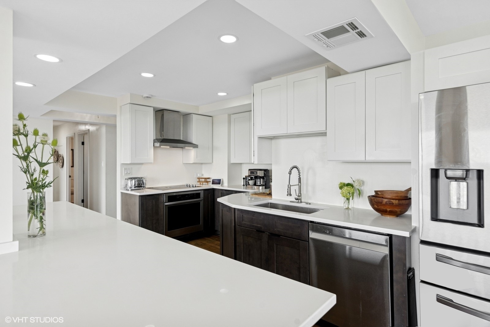 465 W Dominion Drive #709, Wood Dale, IL 60191