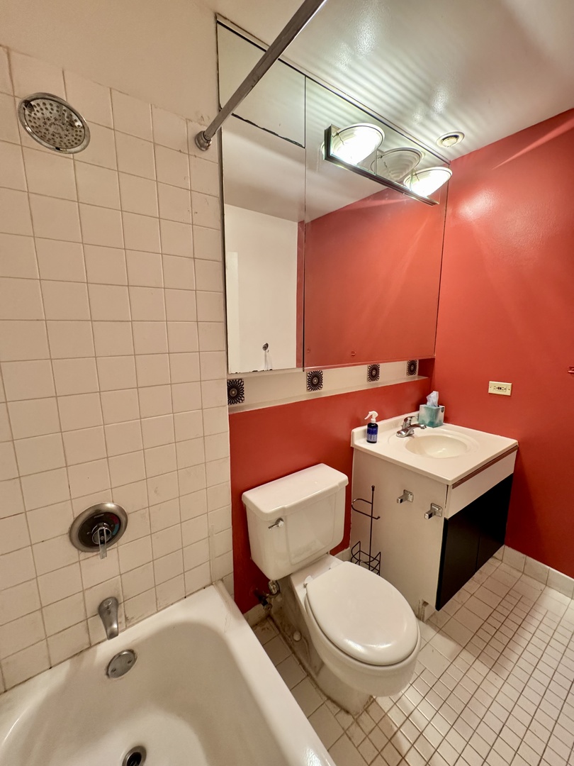 40 E 9th Street #512, Chicago, IL 60605