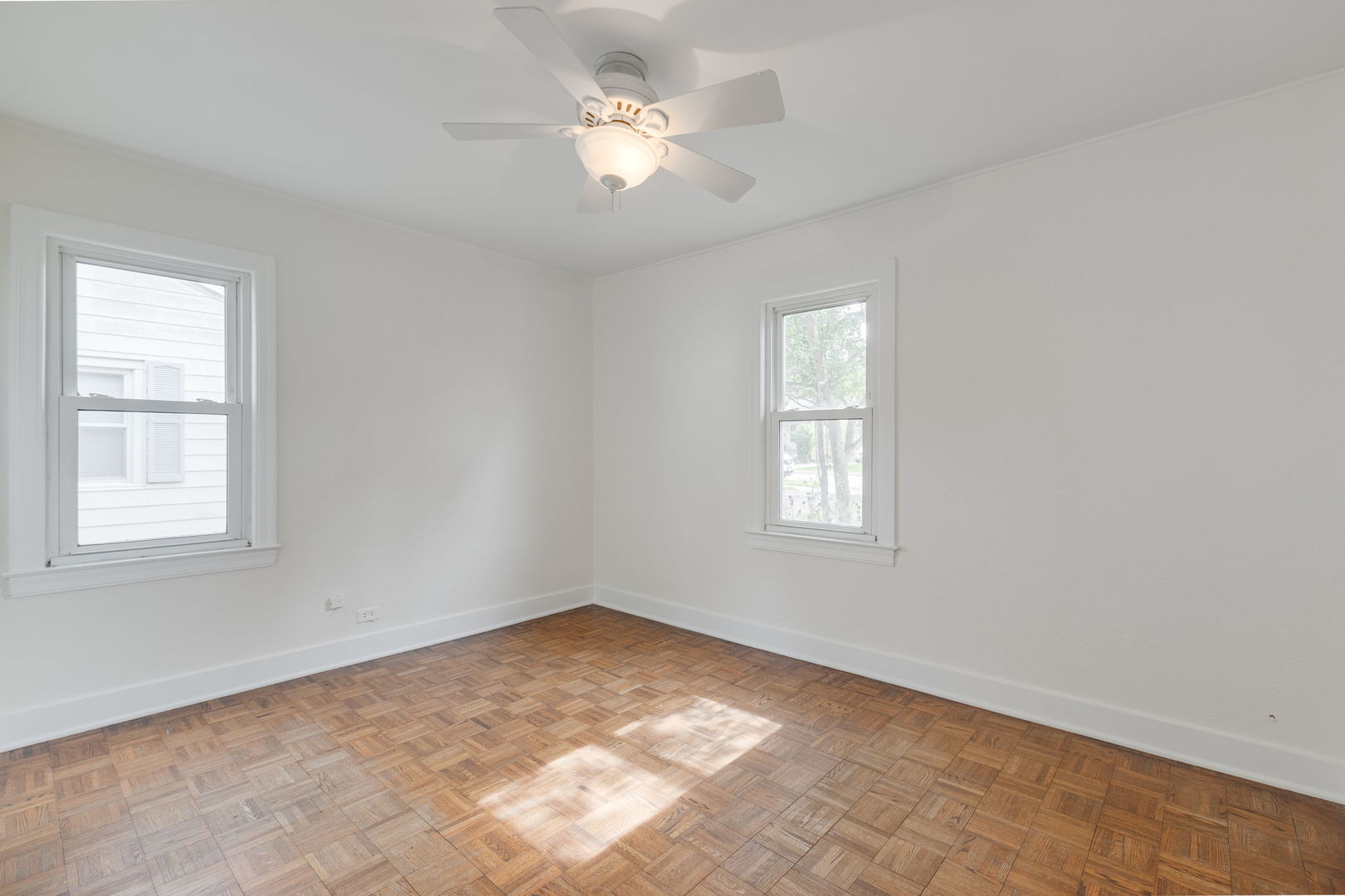 228 Woodlawn Drive, Mundelein, IL 60060