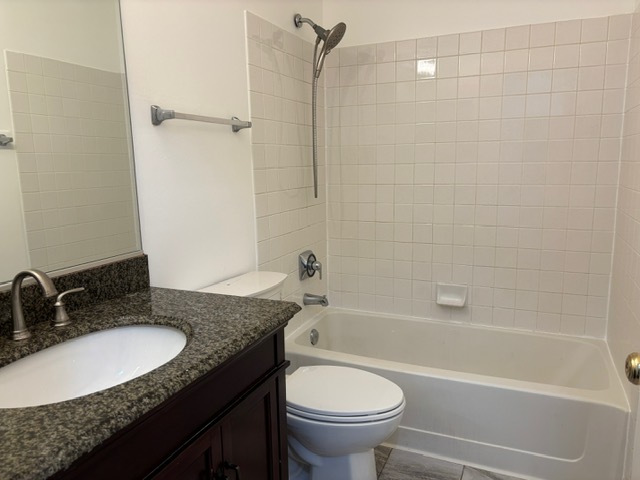 2119 HORNCASTLE Lane, Naperville, IL 60564