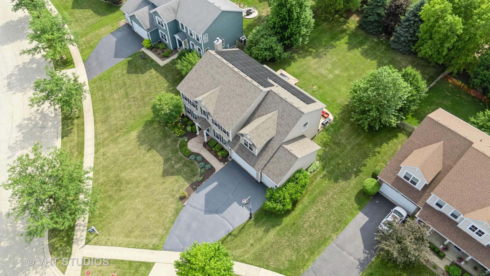 11581 BEACON Avenue, Huntley, IL 60142